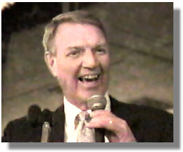 Broadcast Pioneers member Harry Kalas